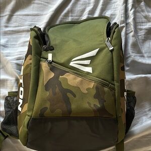 Easton Green Camo Men's Backpack
